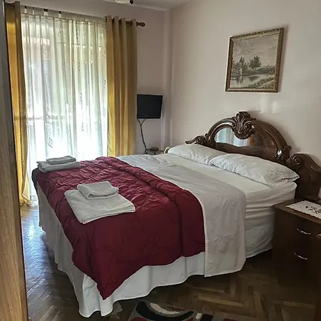 Hoxha House Guest house